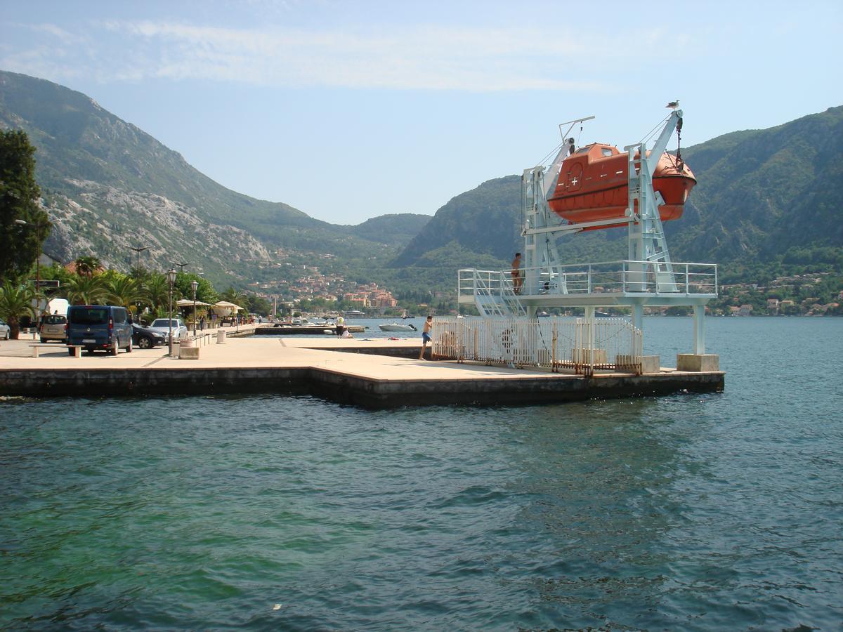 Apartment Mistovic Kotor Exteriör bild